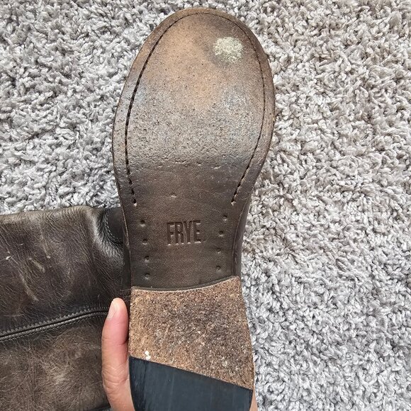 Frye Boots size 5.5 - Picture 7 of 12